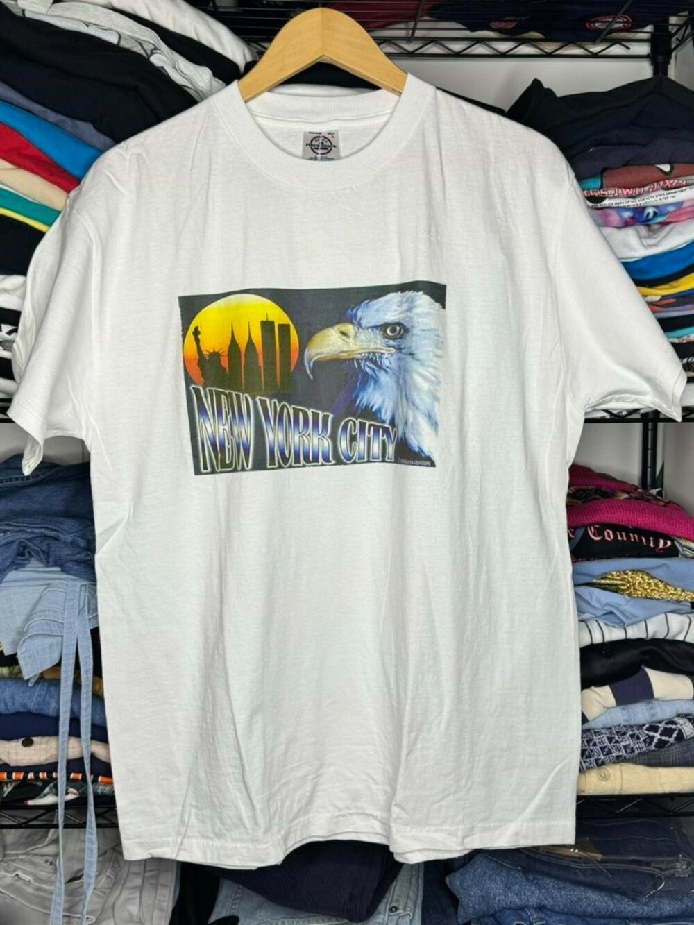 Vintage Y2K NYC Skyline Eagle Tee Delta Pro Weight L